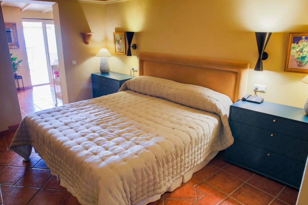 Hotel Carabeo