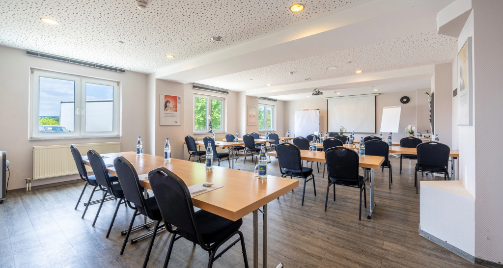 PLAZA INN Stuttgart Airport Messe