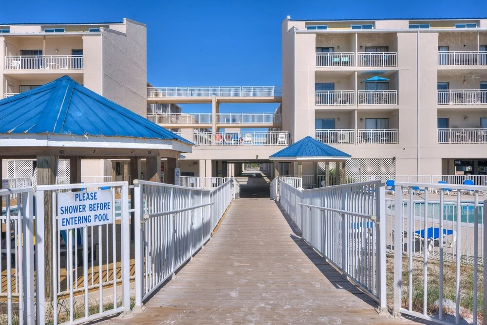 Sugar Beach 325 1 Bedroom Condo by Redawning