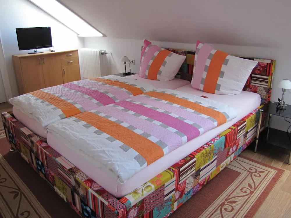 Hotel Pension zur Rose