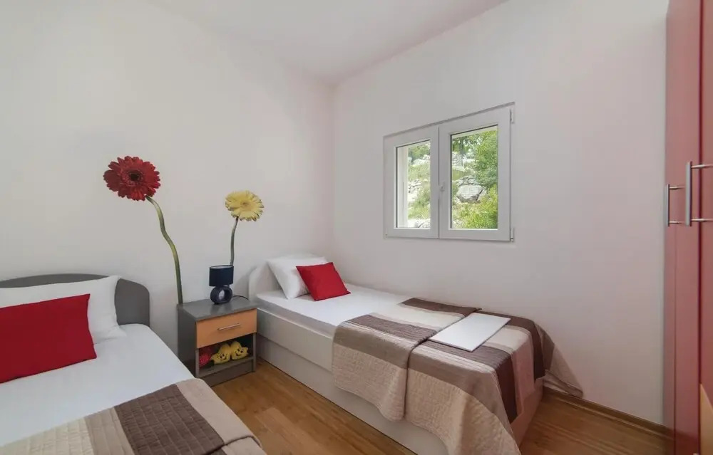 Amazing Home in Ploce With Wifi and 2 Bedrooms