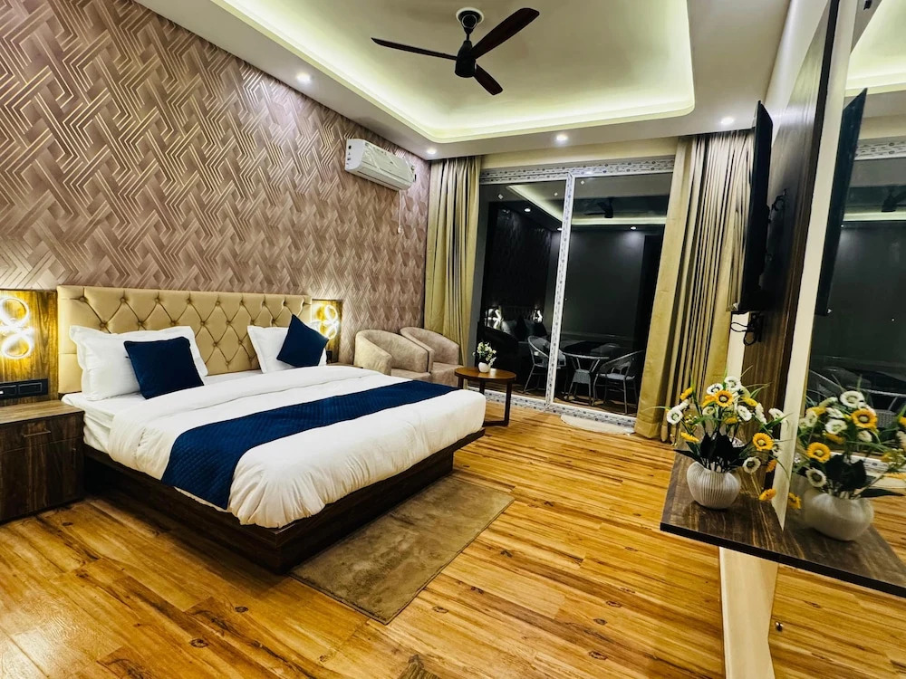Casa Del Sol Lakeview Homestay