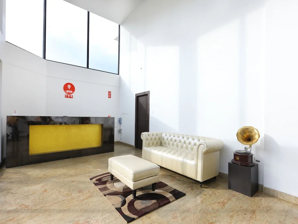 OYO 13838 Ramana Holiday Inn
