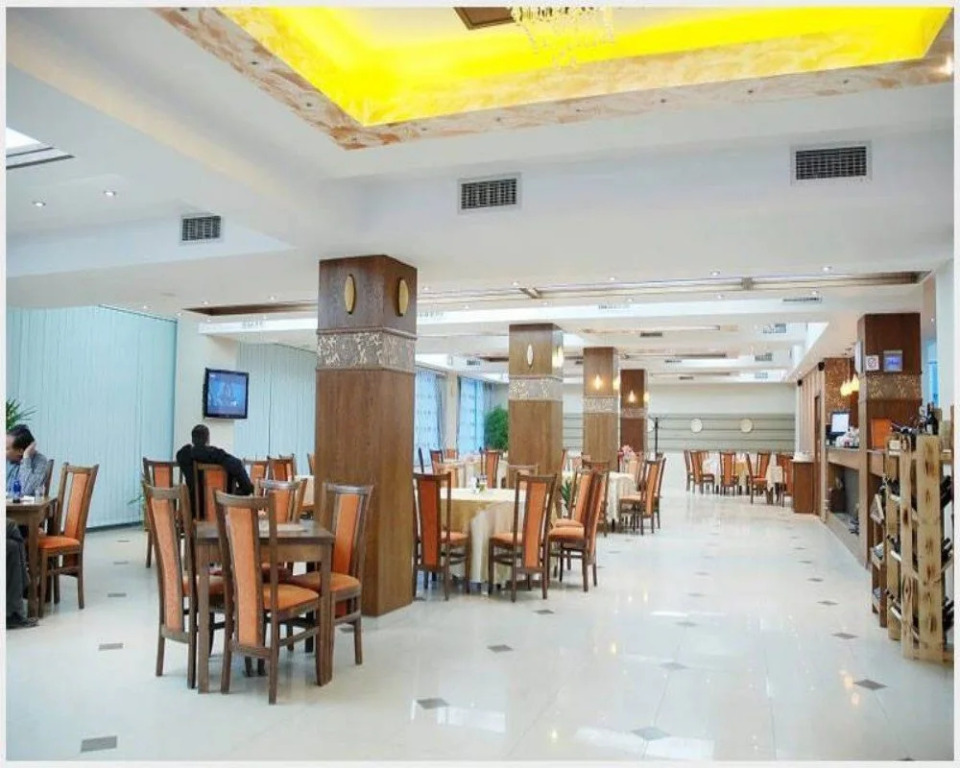 HOTEL ALBES
