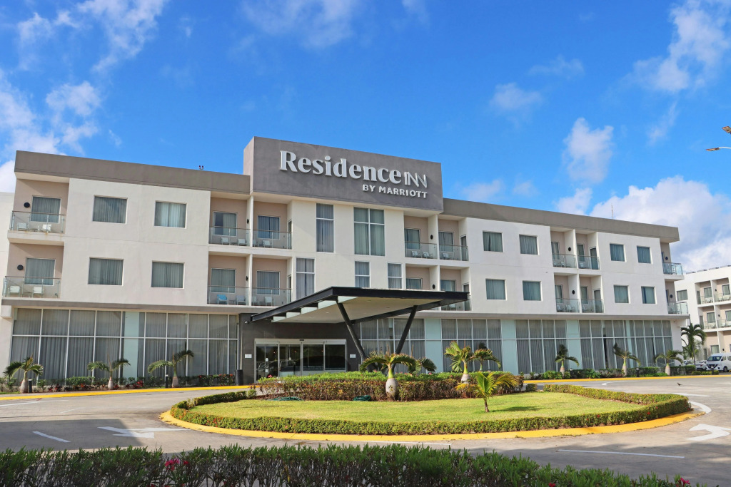 Residence Inn by Marriott Cancun Hotel Zone