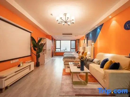Yunhai Bay Ocean View LOFT Holiday Residence (Jinmao Mall, Qingdao Station)