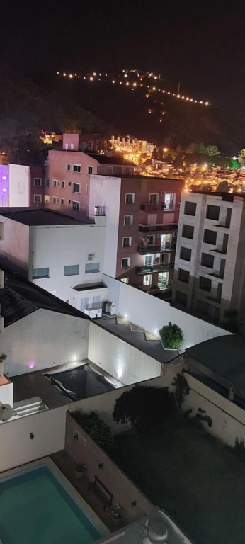 Depto zona Shopping