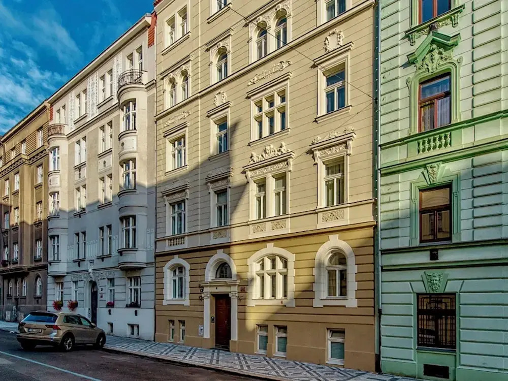 Residence Dobrovskeho 30