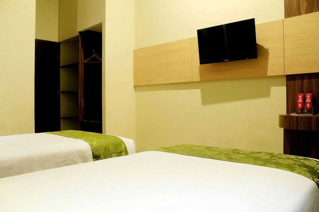 ZEN Rooms Lengkong Gatot Subroto