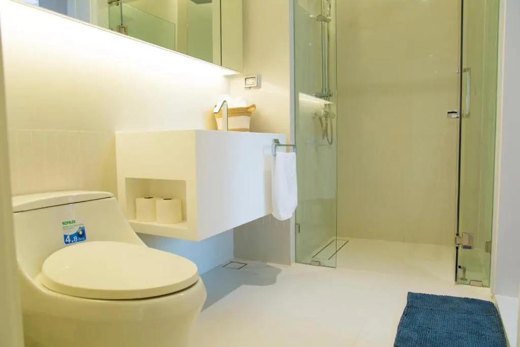 Sukhumvit 11#Luxury#Pool#Gym#BTS Nana&MRT Sukhumvit#1BR#Max4ppl