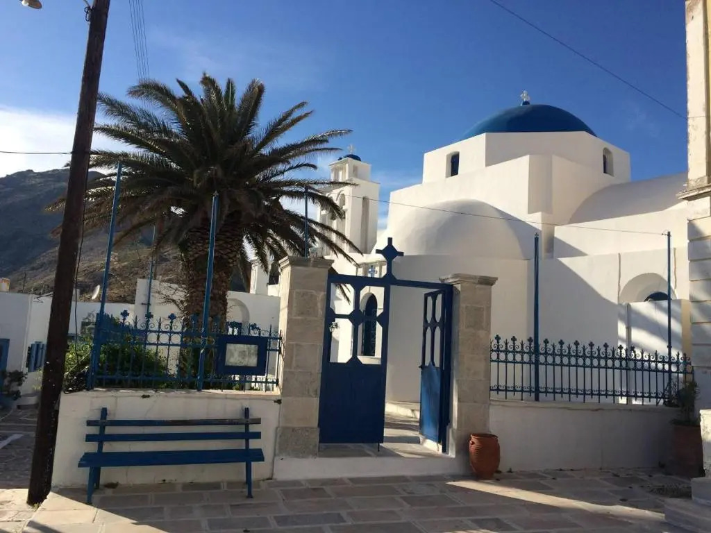Serifos 1890 cliff house
