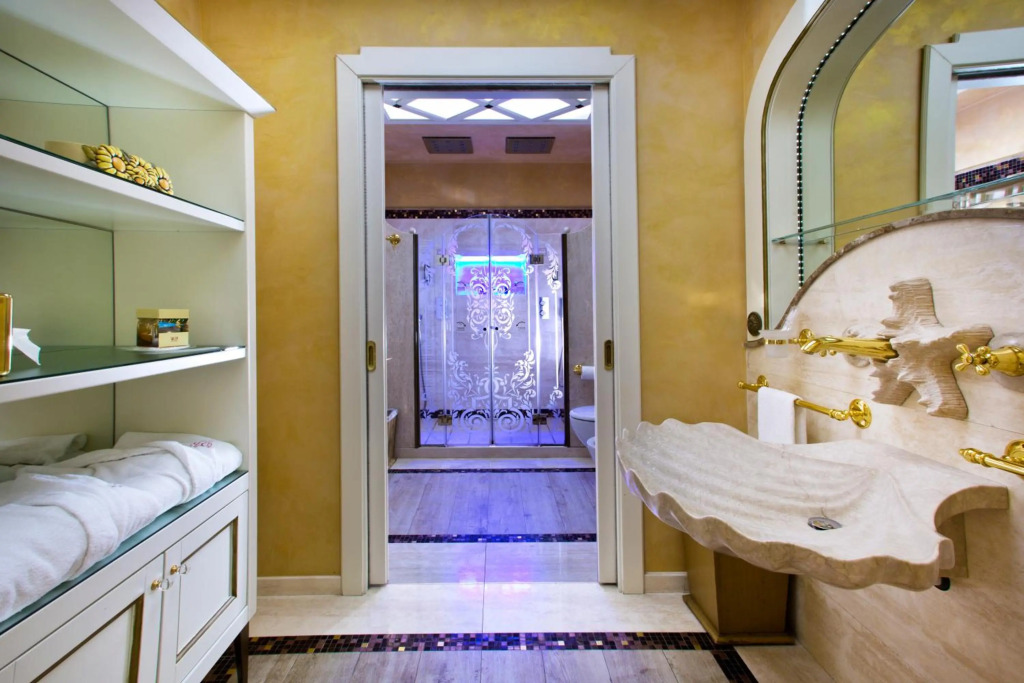 Vips Motel Luxury Accommodation & Spa