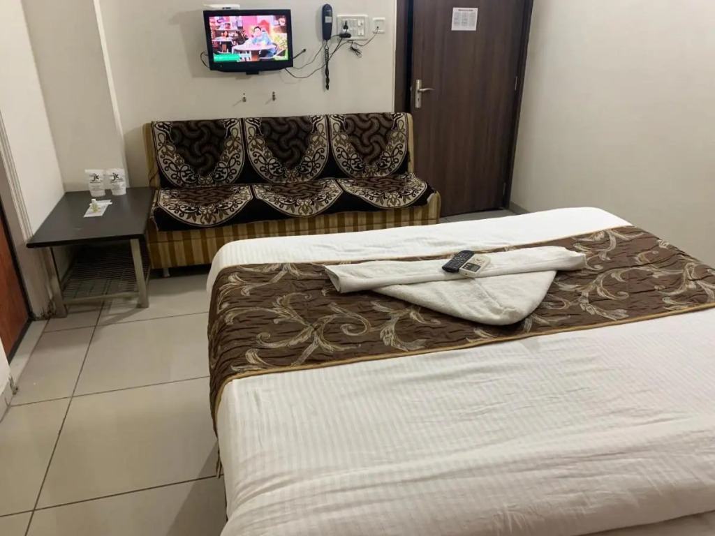 Hotel JK Lions And Banquet