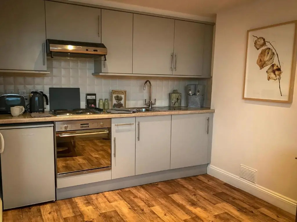 Flat 4, York Terrace