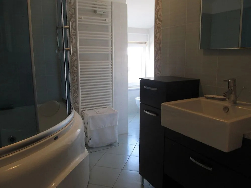 Apartment Flach