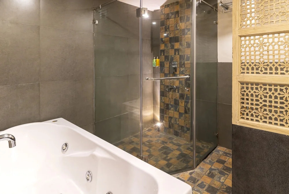 Infiniti Hotel & Spa
