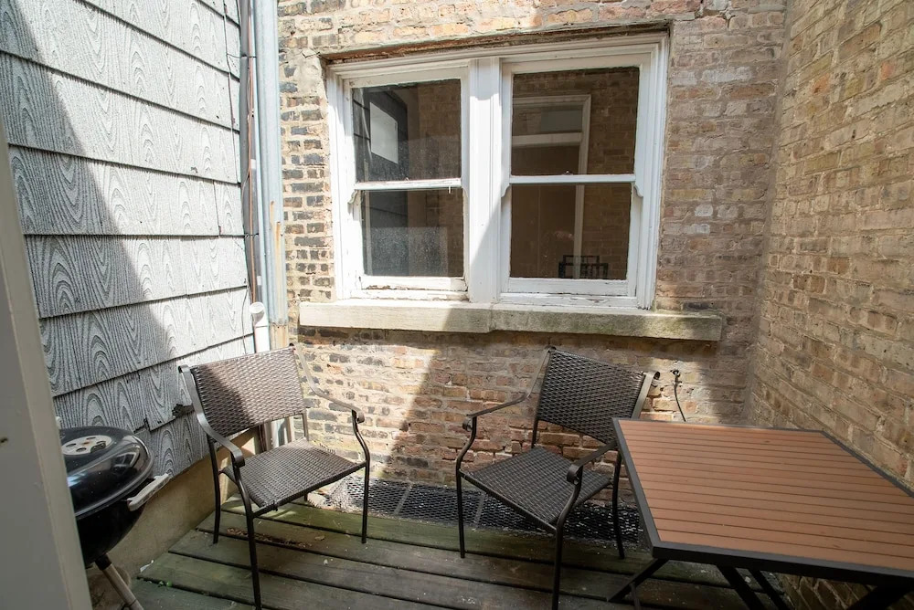 Old Town Suites Operated by Roscoe Village Guesthouse