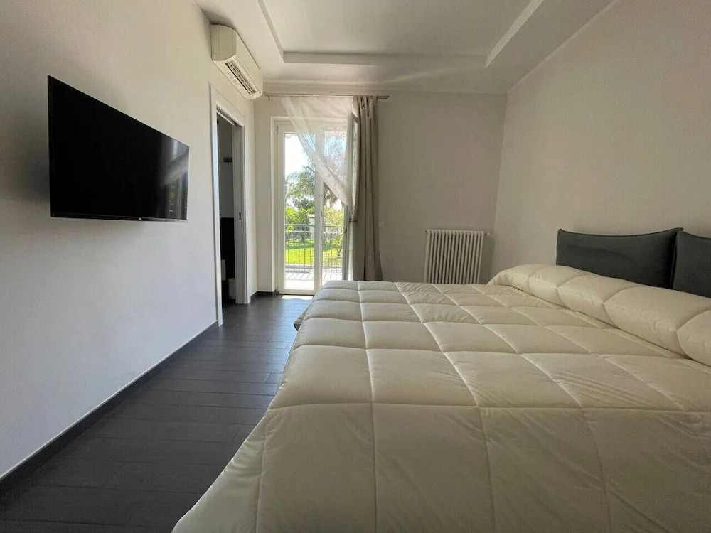 Villa Marisa Resort