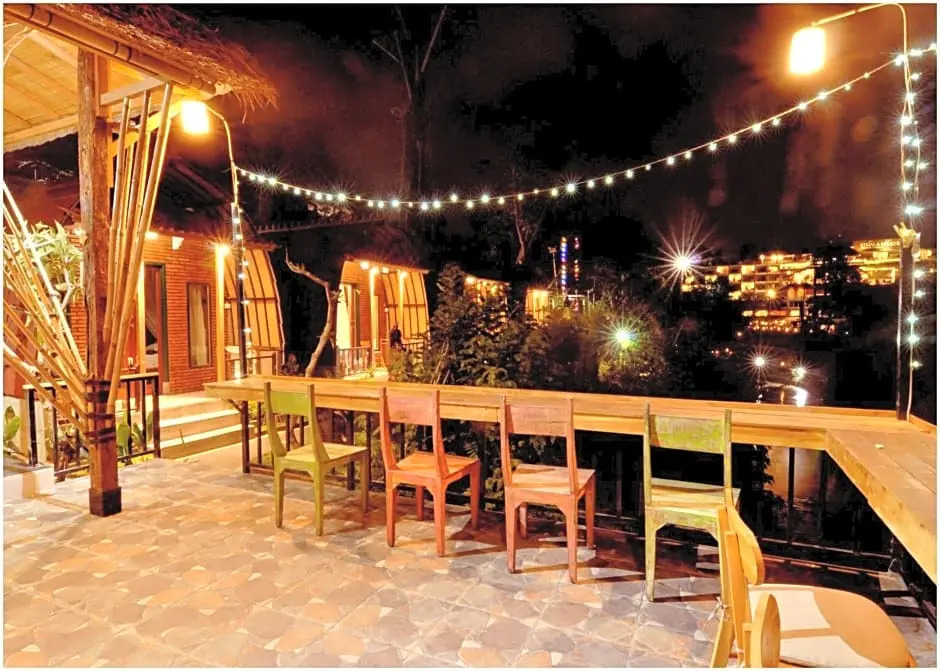 River View House
