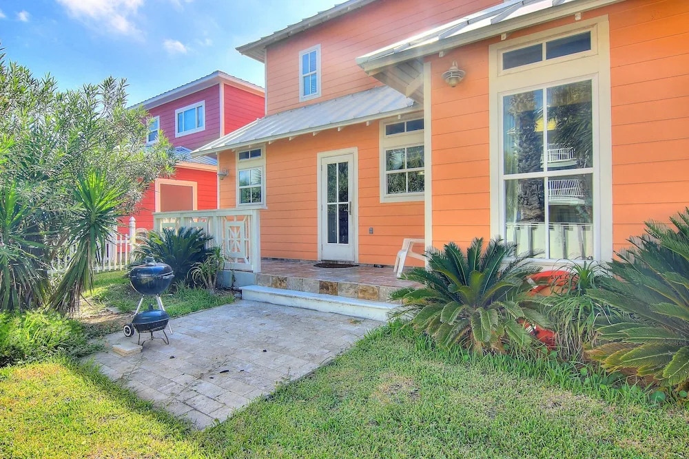 Five Dove Circle 4 Bedrooms 3 Bathrooms Home