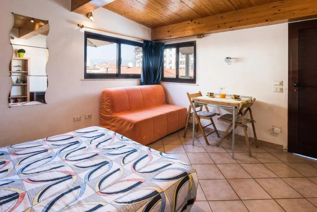 ALTIDO Apt for 8 with huge terrace in Old town of Viareggio