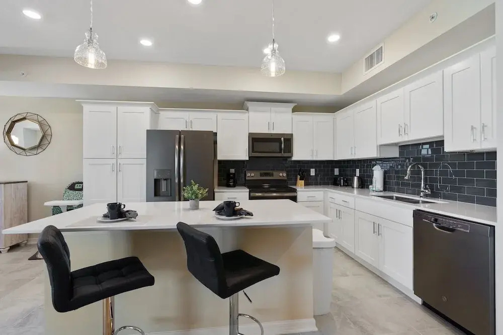 Storey Lake Sweet 2br Home 3121