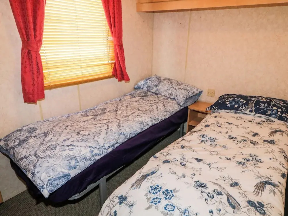 Meric Stone Holiday Lets Caravan 2