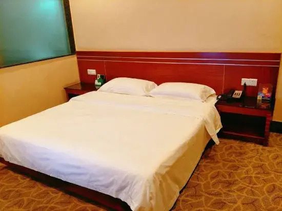 Jiangmen Baiwo Hotel (Wuyi Hospital of Traditional Chinese Medicine West Area)