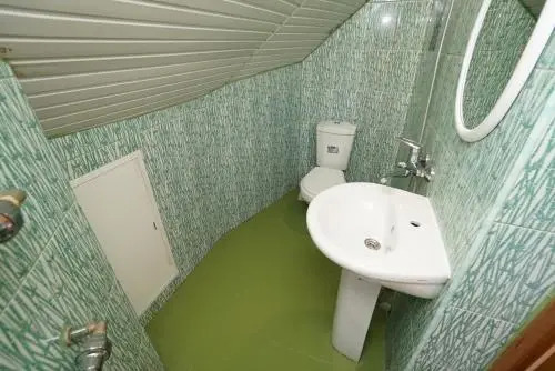 Amina Guesthouse