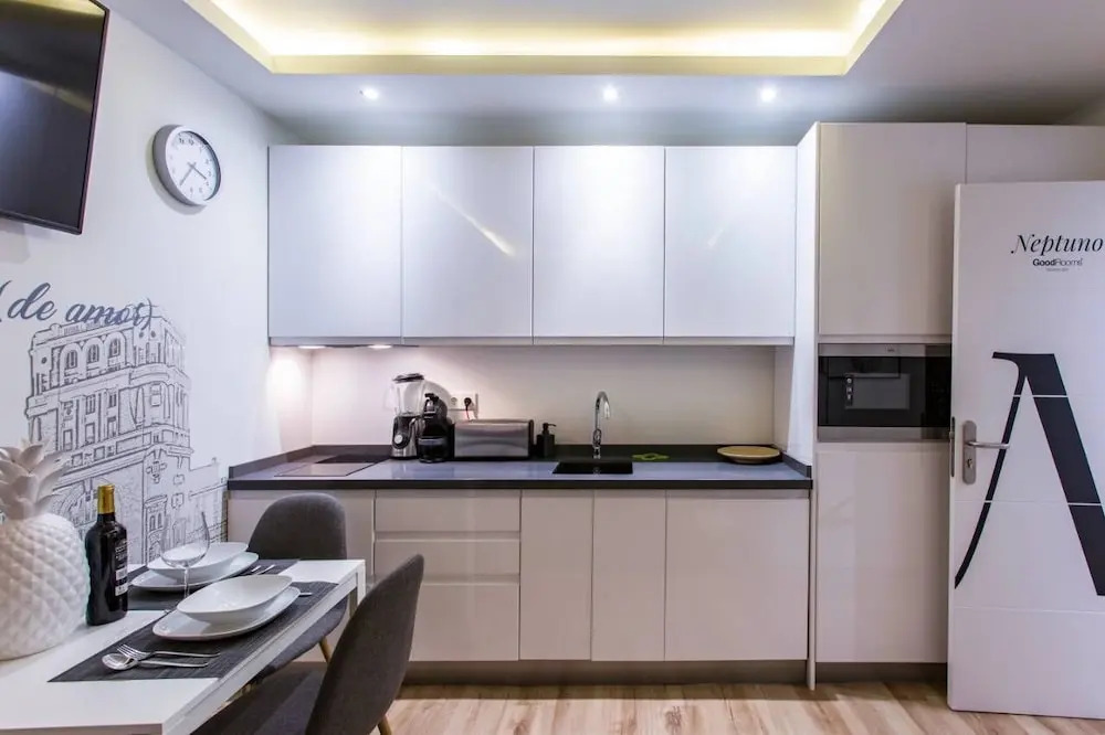 Hospedium GoodRooms Apartments
