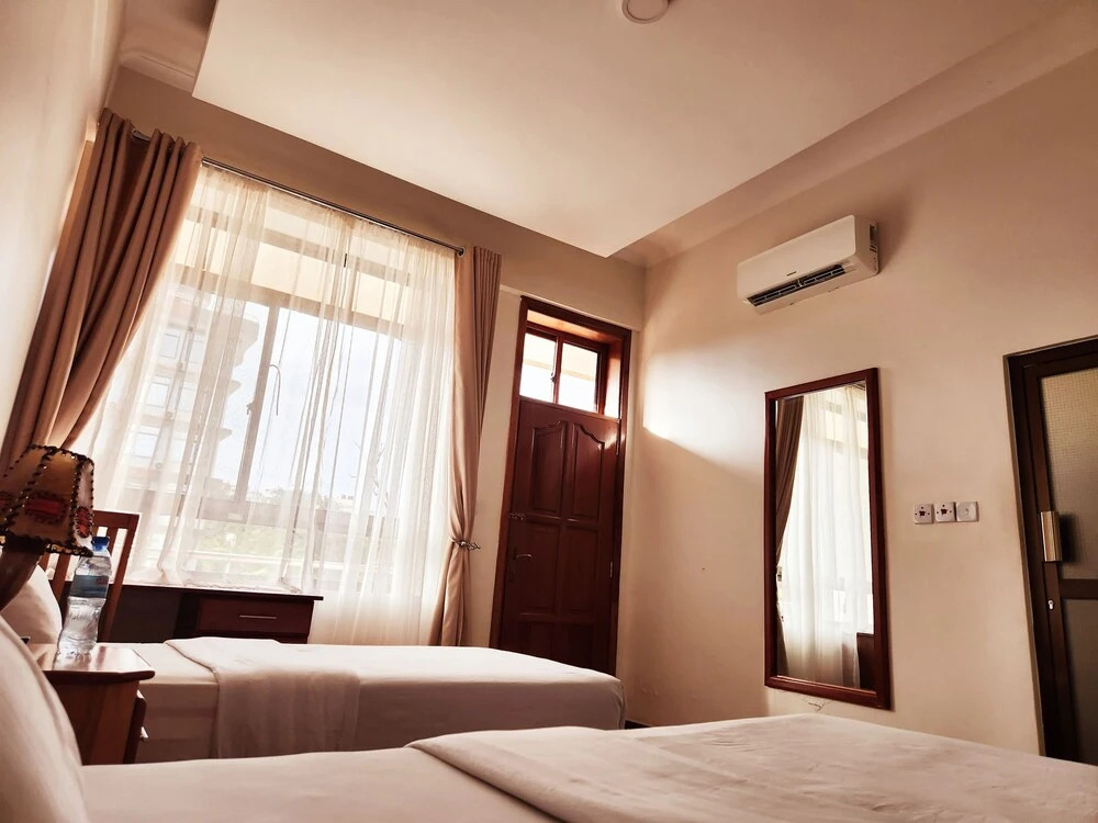 Kilimanjaro Smiley Inn