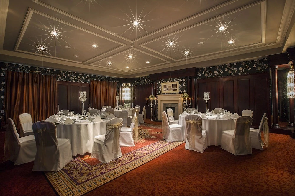 Knightsbrook Hotel Courtyard Accommodation