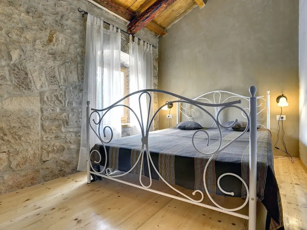 Villa in Batlug with Private Pool
