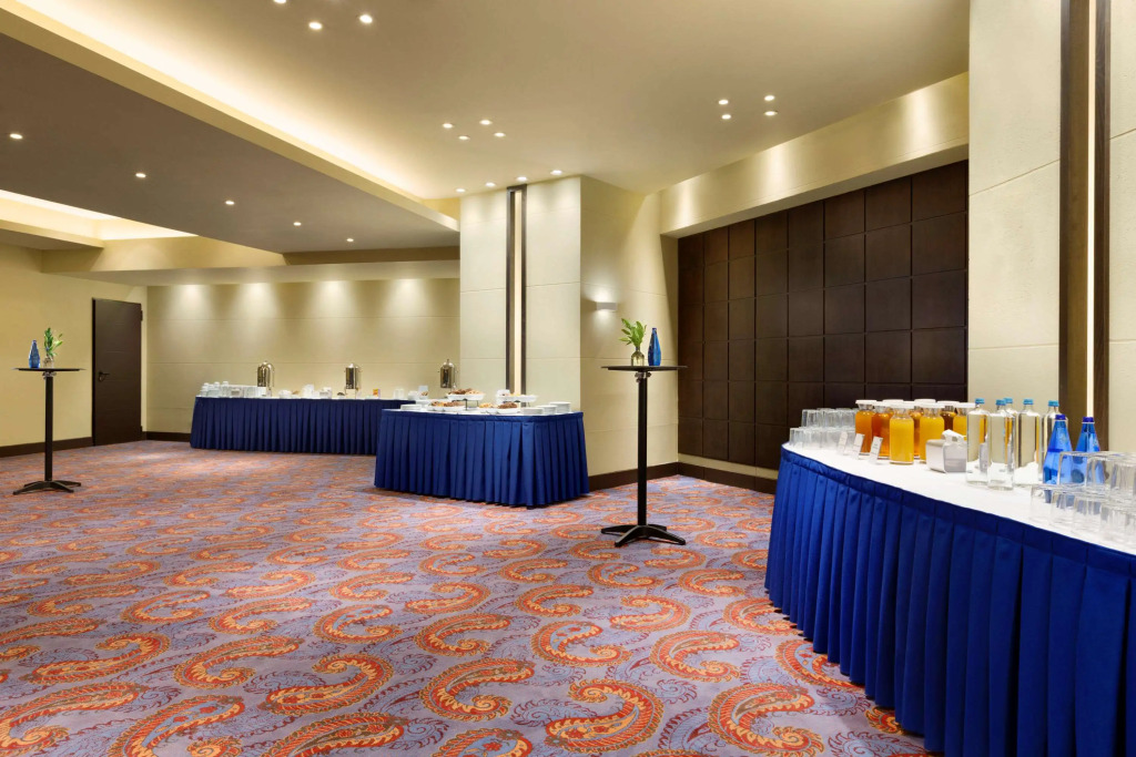 Отель Zeus Wyndham Grand Athens
