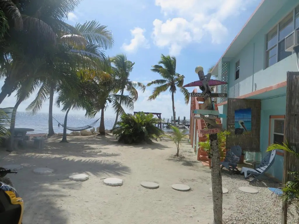 White Sands Inn