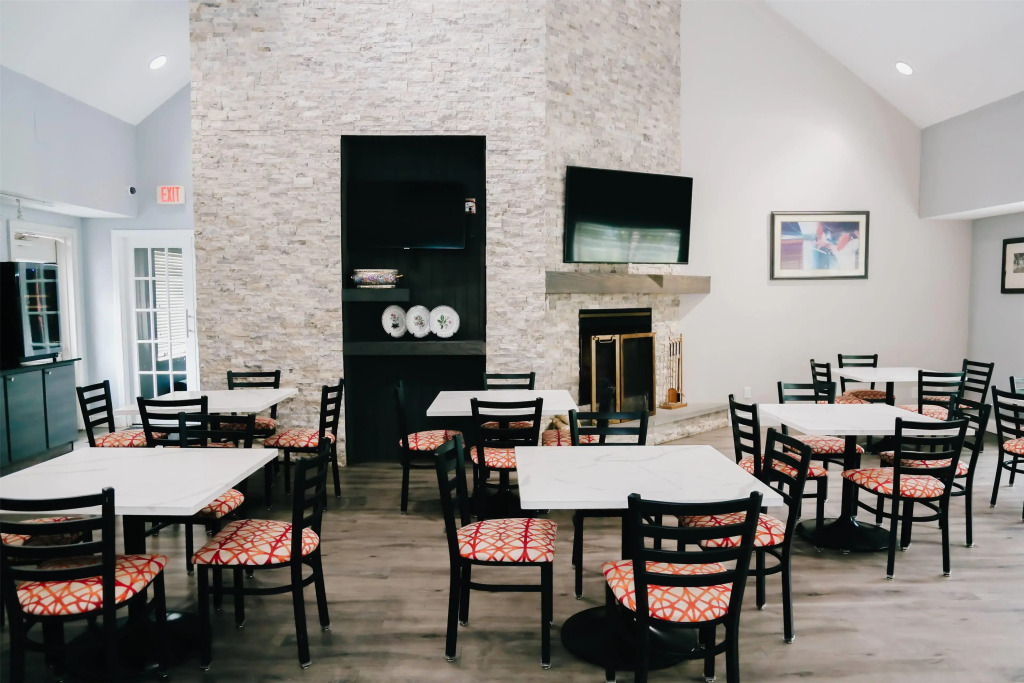 Hawthorn Suites by Wyndham Tinton Falls