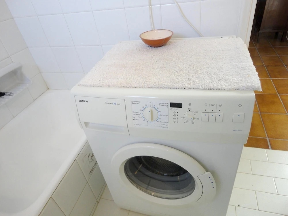 House With one Bedroom in Anavissos, With Enclosed Garden and Wifi