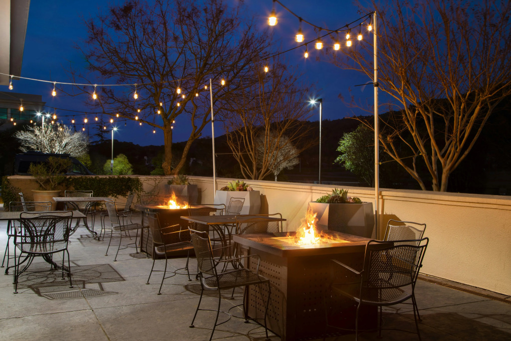 Embassy Suites by Hilton San Rafael at Marin Center