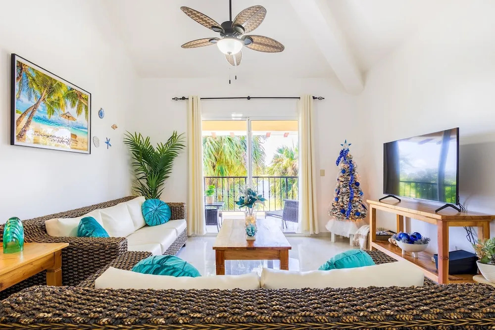 Oasis Cocotal Family 4BR Apartment in Punta Cana