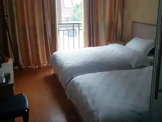 Kelong Hotel