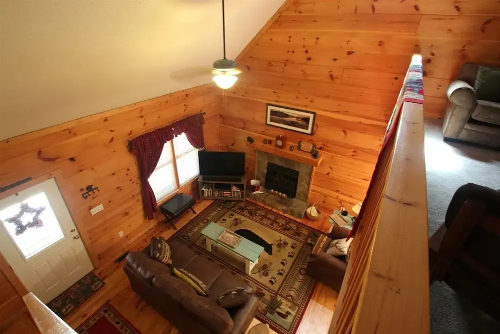 Laughing Bear Cabin