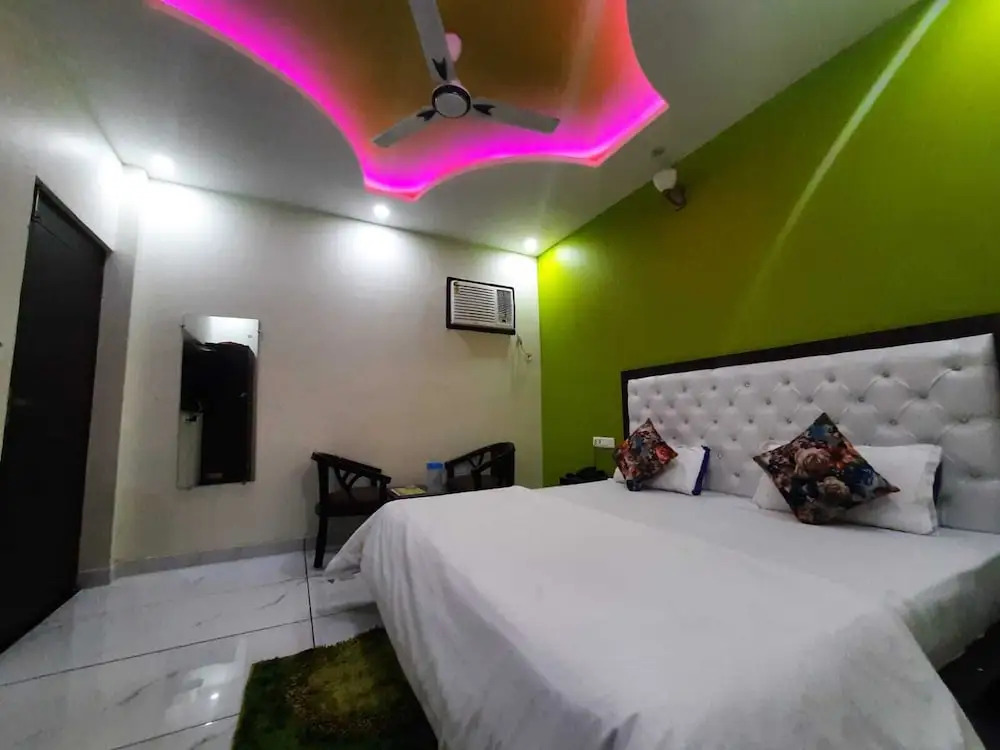 AK Residency