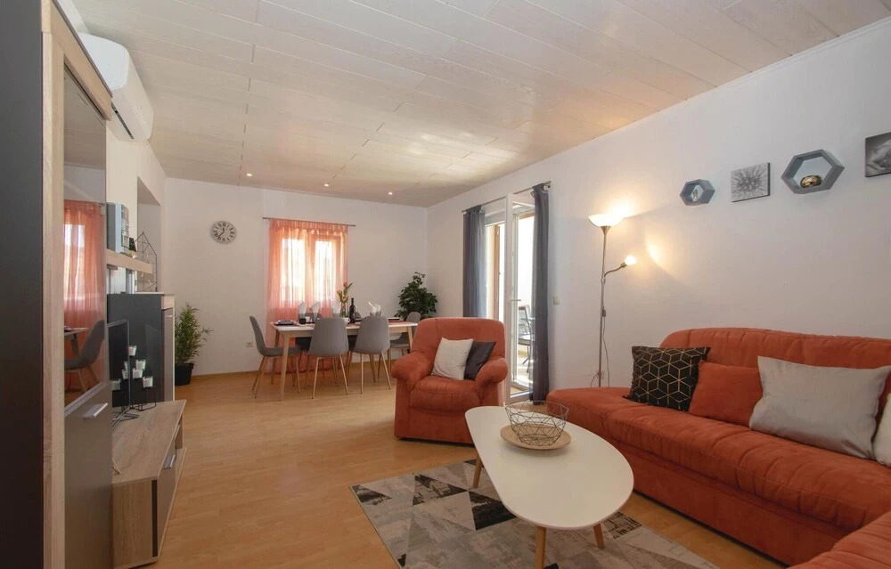Stunning Home in Orebic With Wifi and 2 Bedrooms