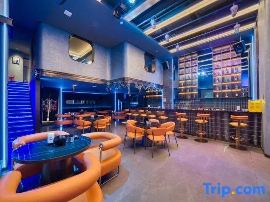 Taizhou Moke Hotel (Taizhou Sports Center)