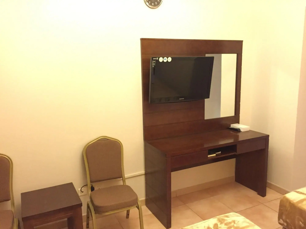 Manazel Alaswaf Hotel