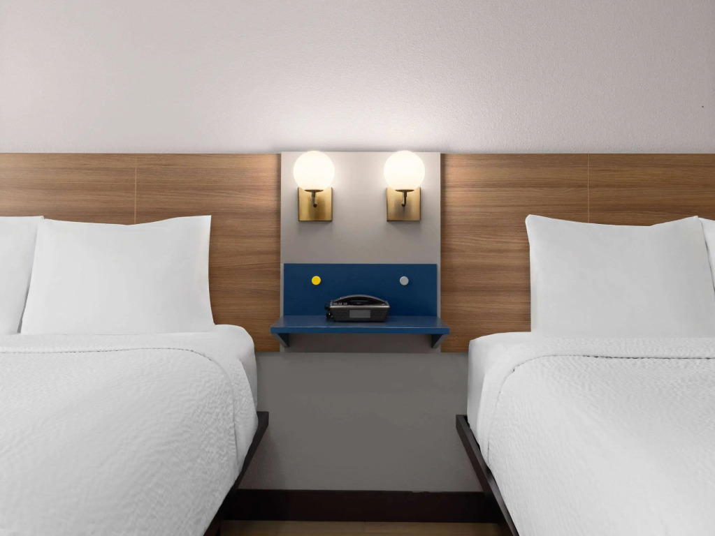 Microtel Inn & Suites by Wyndham Tracy