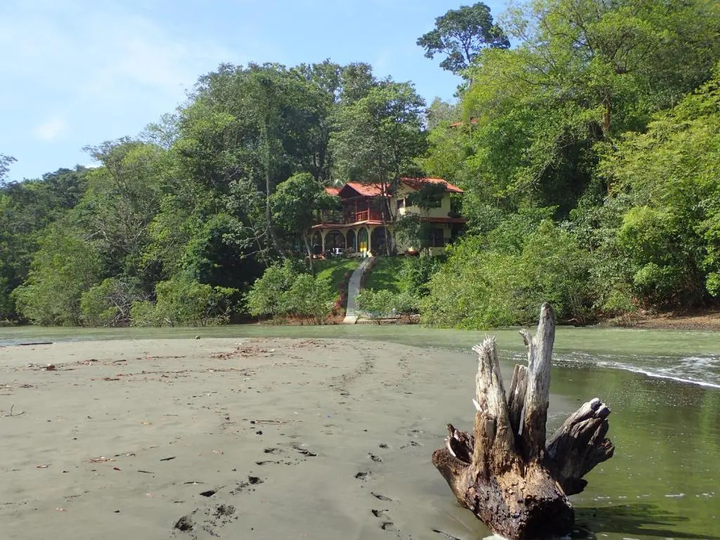 Morrillo Beach Eco Resort