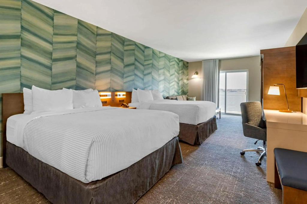 Cambria Hotel Ocean City - Bayfront