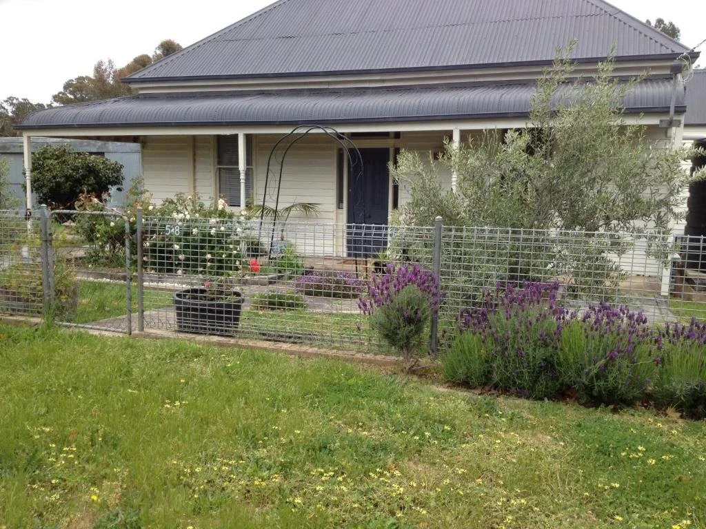 Shalva Cottage
