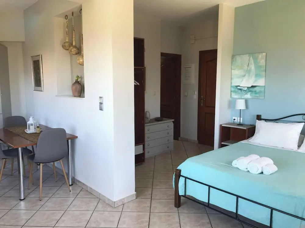 Andromia Studios & Apartments